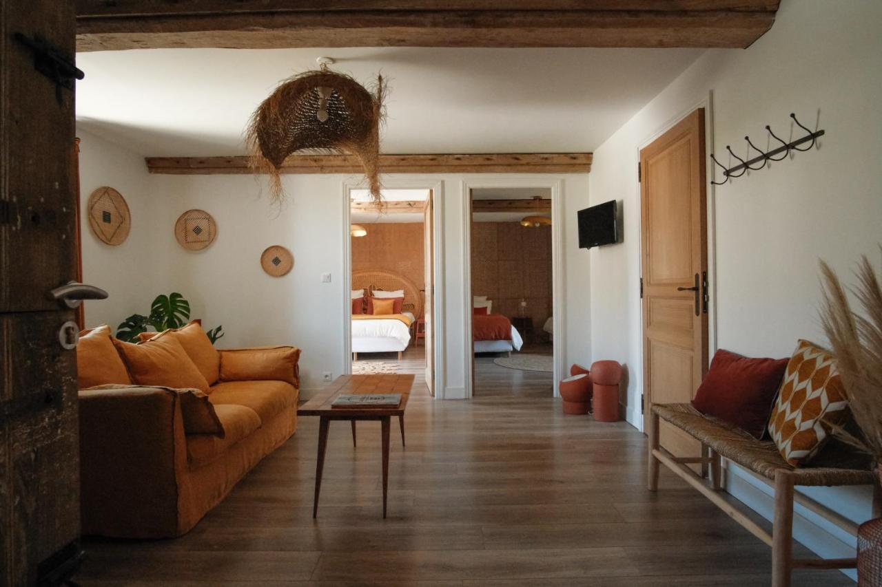 Le Domaine De L'Hostellerie Le Fresne-Camilly Cameră foto